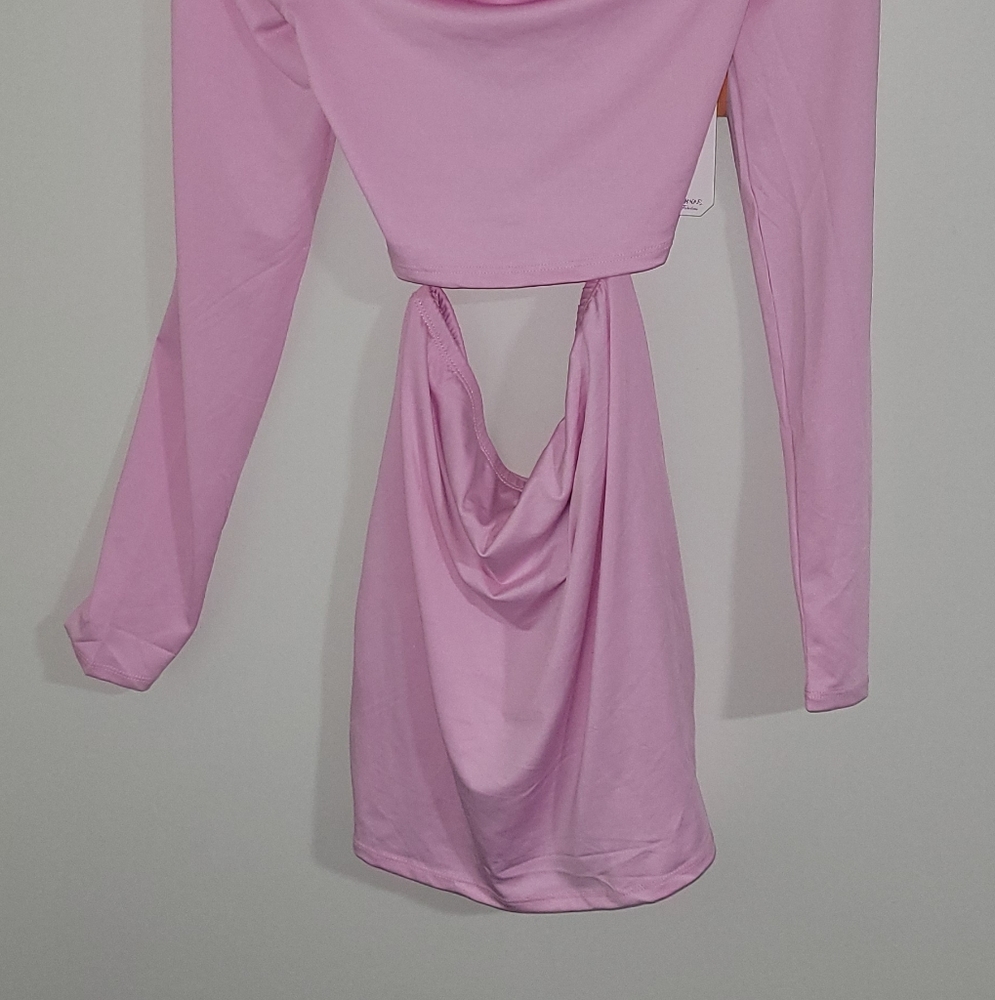 Almost famous pink